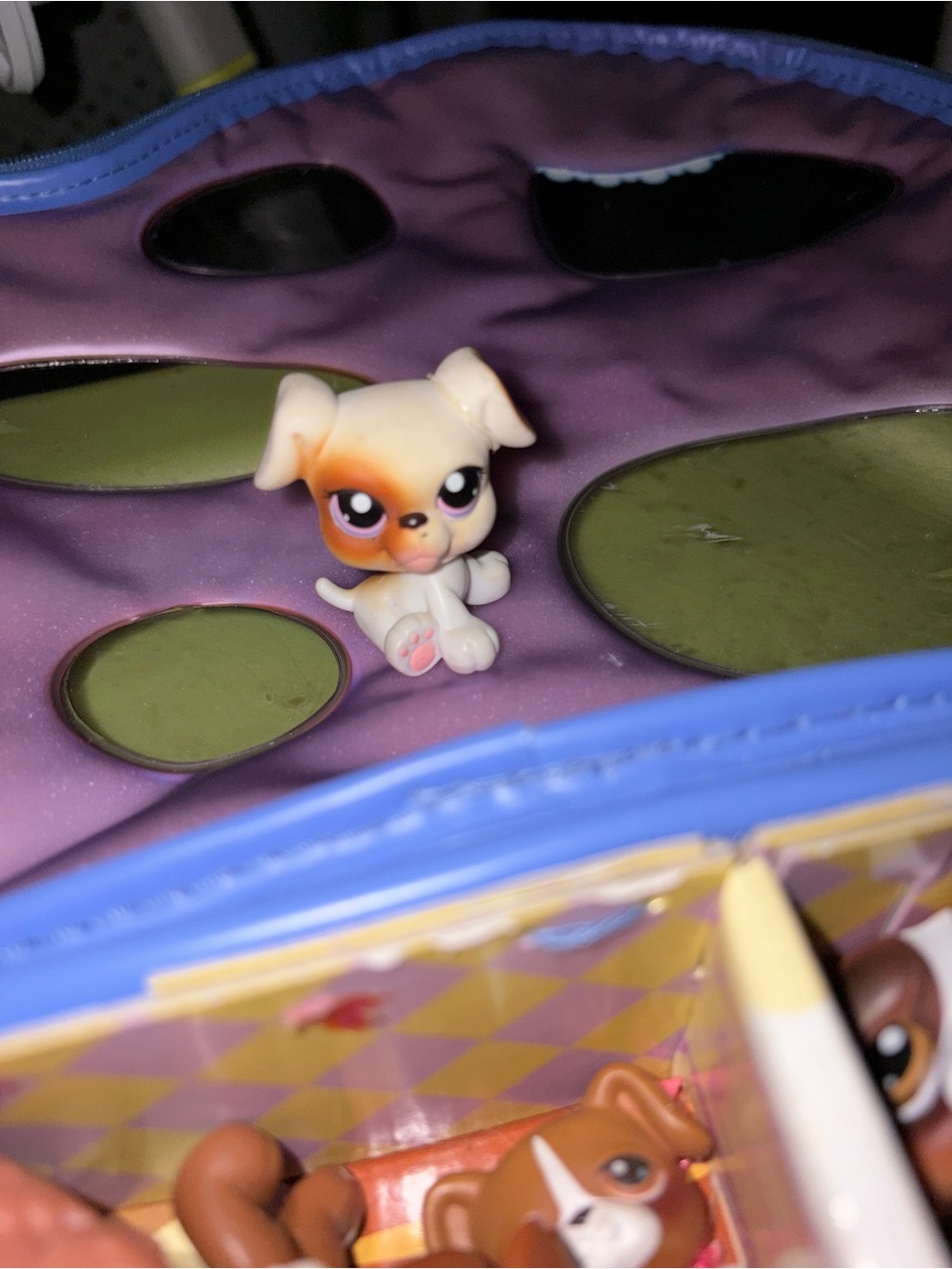 Littlest pet shop rare!! WHiTE boxer dog!!!